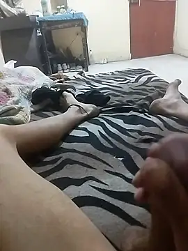 Snapshot of 001HENRYAlejandro chatting on 30, 10, 2025 001HENRYAlejandro online show from 30, 10, 2025