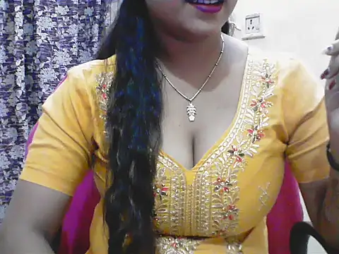 LovingPihu online show from 7, 5, 2026