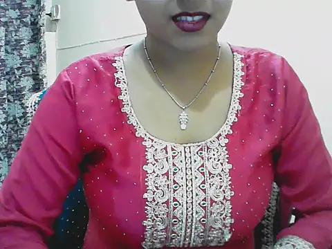 LovingPihu online show from 12, 5, 2026