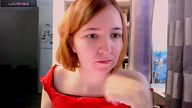 Snapshot of BrattyFoxyGirl chatting on 17, 1, 2025 BrattyFoxyGirl online show from 17, 1, 2025