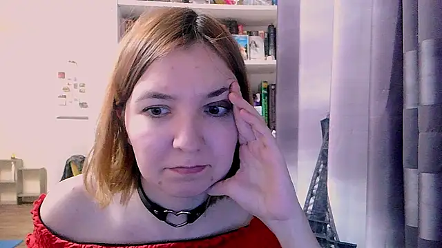 Snapshot of BrattyFoxyGirl chatting on 25, 2, 2025 BrattyFoxyGirl online show from 25, 2, 2025