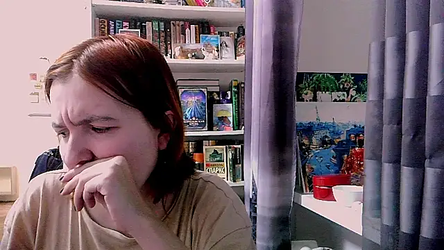 Snapshot of BrattyFoxyGirl chatting on 21, 3, 2025 BrattyFoxyGirl online show from 21, 3, 2025