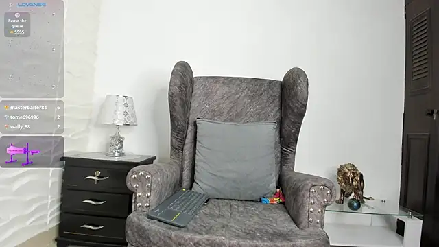 Keyla Milf online show from 26, 12, 2024