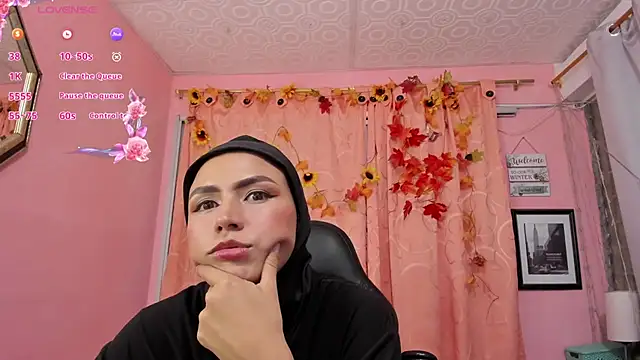 DarshaKhemu online show from 5, 12, 2025