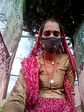 Snapshot of Mohni_Das chatting on 5, 1, 2025 Mohni Das online show from 5, 1, 2025