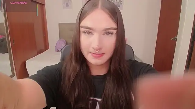 Miley Baker online show from 26, 2, 2026