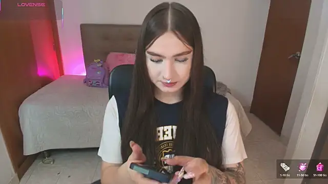 Miley Baker online show from 24, 6, 2026