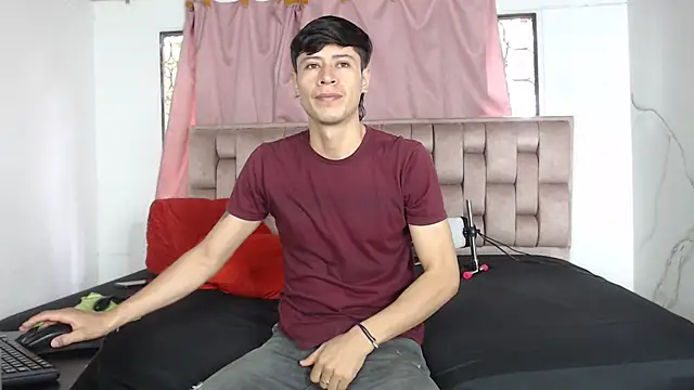 Sexytaty2022 online show from 14, 3, 2026