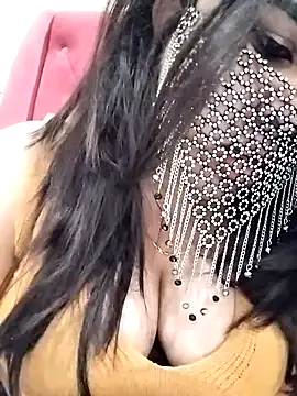 Alisha  Arora online show from 30, 12, 2024