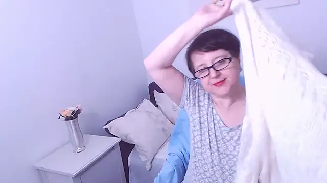 ChristaRose online show from 14, 12, 2024