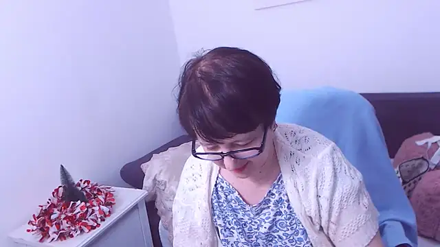 ChristaRose online show from 2, 1, 2025