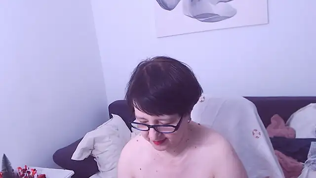 ChristaRose online show from 2, 1, 2025