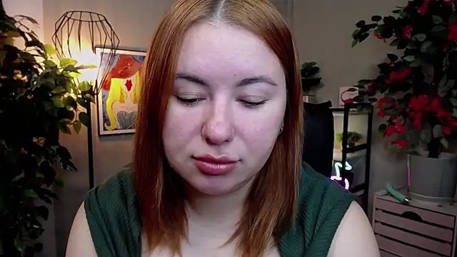 LAYLAxSTAR online show from 2, 10, 2025