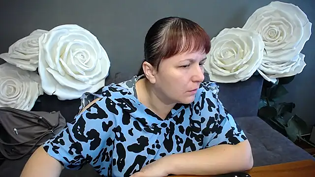 AliceInksSweetty online show from 14, 9, 2025