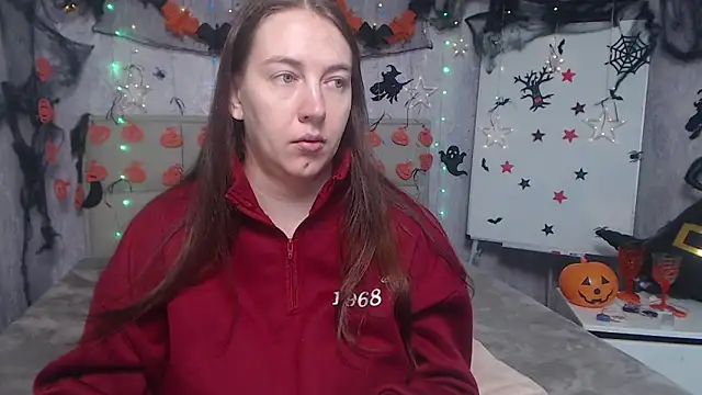 Snapshot of KaleyReed chatting on 25, 10, 2025 KaleyReed online show from 25, 10, 2025