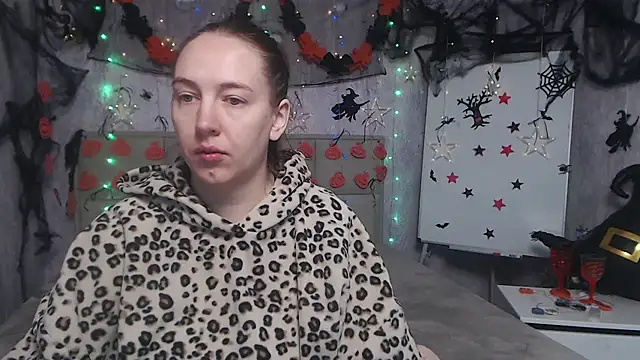 Snapshot of KaleyReed chatting on 26, 10, 2025 KaleyReed online show from 26, 10, 2025