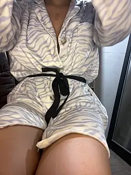 DulceMya6 online show from 31, 1, 2025