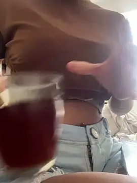 Snapshot of DulceMya6 chatting on 31, 3, 2026 DulceMya6 online show from 31, 3, 2026