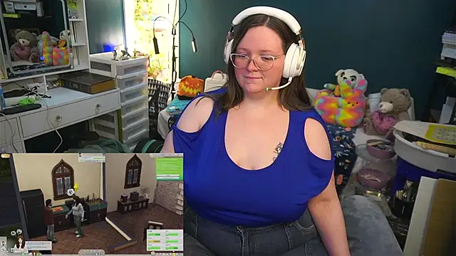 Geeky Kitten online show from 17, 10, 2025