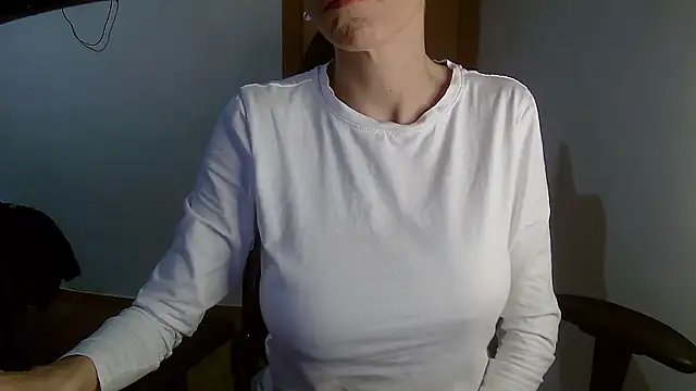 Vampirosa online show from 12, 1, 2026