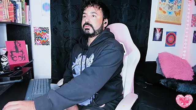 Snapshot of johnnyalx chatting on 23, 3, 2025 johnnyalx online show from 23, 3, 2025