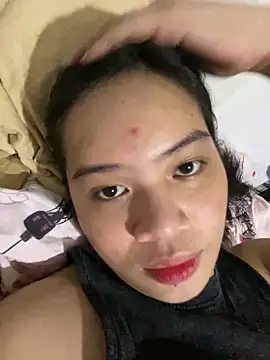 Snapshot of Hebefemme chatting on 8, 3, 2025 Hebefemme online show from 8, 3, 2025