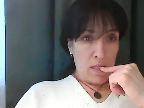 SunnyAmorre online show from 25, 1, 2025