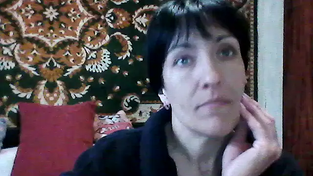 SunnyAmorre online show from 8, 4, 2026