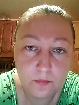 Snapshot of Rini333 chatting on 2, 7, 2026 Rini333 online show from 2, 7, 2026