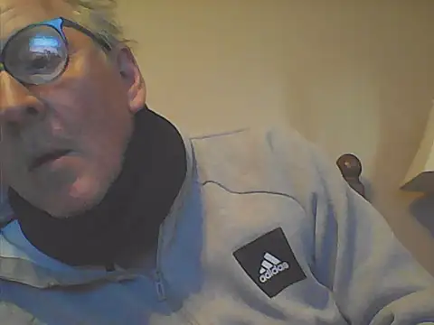 Snapshot of jck1m0t chatting on 8, 11, 2025 jck1m0t online show from 8, 11, 2025