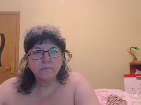 Snapshot of HugeTits chatting on 30, 12, 2024 HugeTits online show from 30, 12, 2024