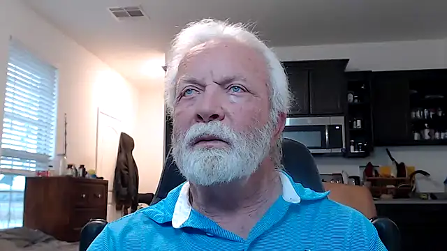 Snapshot of rockpoint69 chatting on 9, 12, 2024 rockpoint69 online show from 9, 12, 2024