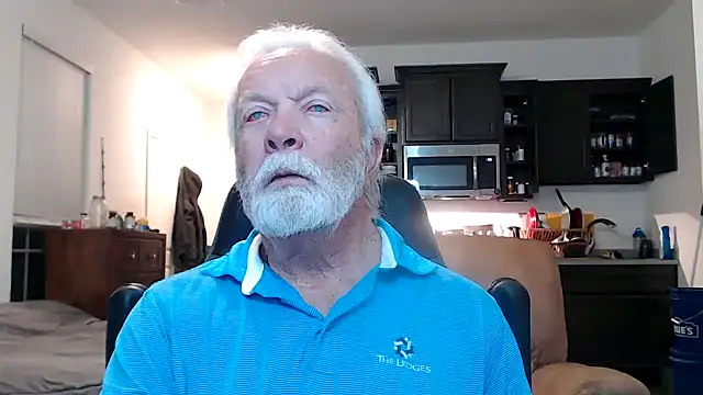 Snapshot of rockpoint69 chatting on 11, 12, 2024 rockpoint69 online show from 11, 12, 2024