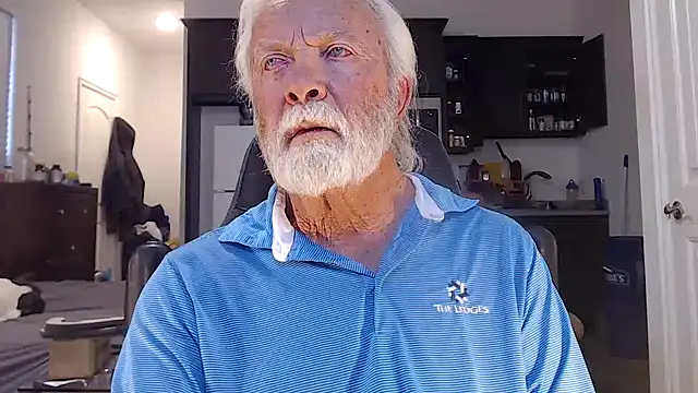 Snapshot of rockpoint69 chatting on 17, 12, 2024 rockpoint69 online show from 17, 12, 2024