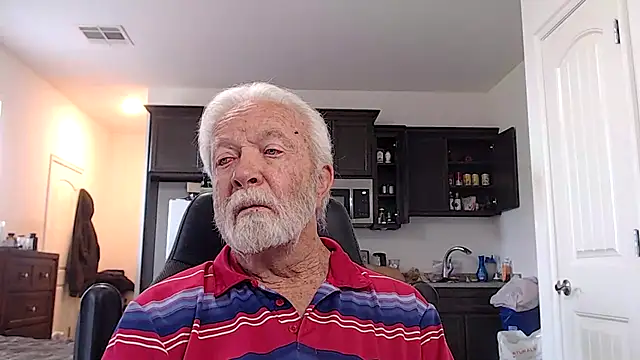 Snapshot of rockpoint69 chatting on 11, 4, 2026 rockpoint69 online show from 11, 4, 2026