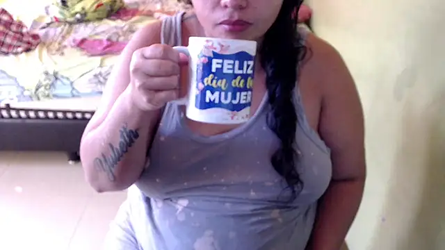 Snapshot of yulieth_bbw chatting on 8, 1, 2025 yulieth bbw online show from 8, 1, 2025