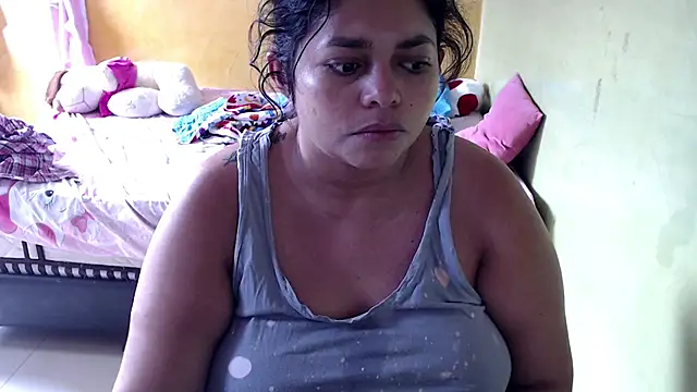 Snapshot of yulieth_bbw chatting on 24, 1, 2025 yulieth bbw online show from 24, 1, 2025