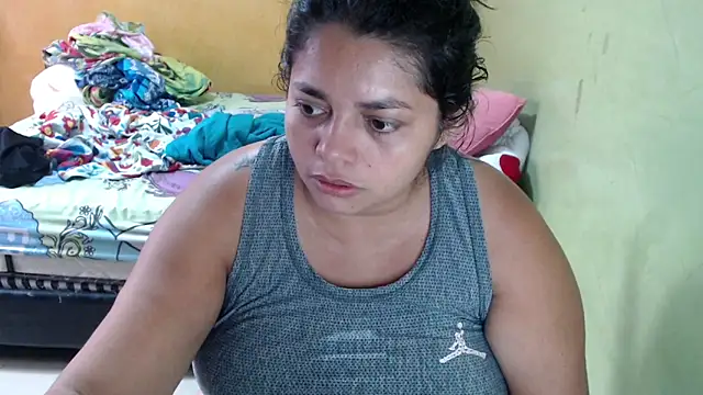 Snapshot of yulieth_bbw chatting on 6, 3, 2025 yulieth bbw online show from 6, 3, 2025