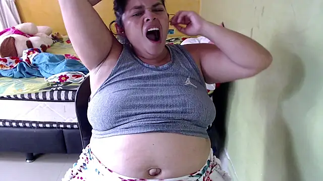 Snapshot of yulieth_bbw chatting on 15, 3, 2025 yulieth bbw online show from 15, 3, 2025