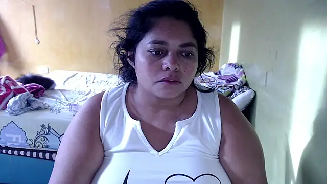 yulieth bbw online show from 21, 6, 2026