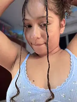 Snapshot of Shara_dreams chatting on 11, 2, 2025 Shara dreams online show from 11, 2, 2025