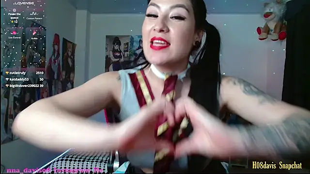 hannasky  online show from 8, 3, 2025