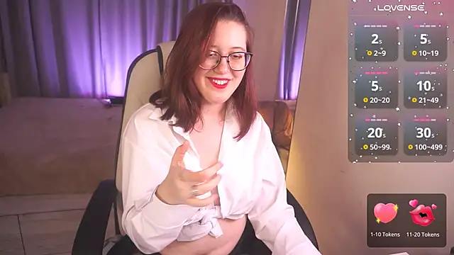 Charmy Gracy online show from 2, 12, 2024