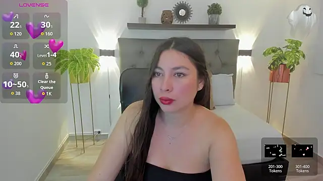 Snapshot of bella_99_ chatting on 11, 3, 2026 bella 99 online show from 11, 3, 2026