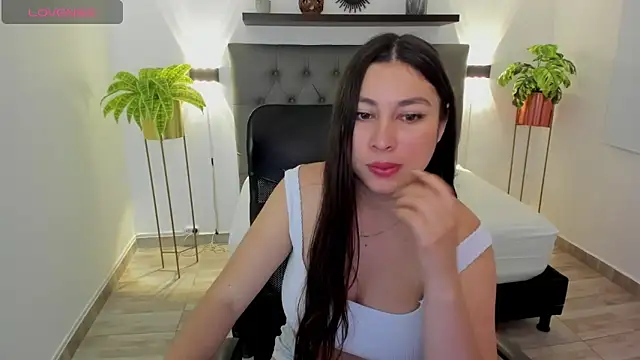 Snapshot of bella_99_ chatting on 30, 3, 2026 bella 99 online show from 30, 3, 2026