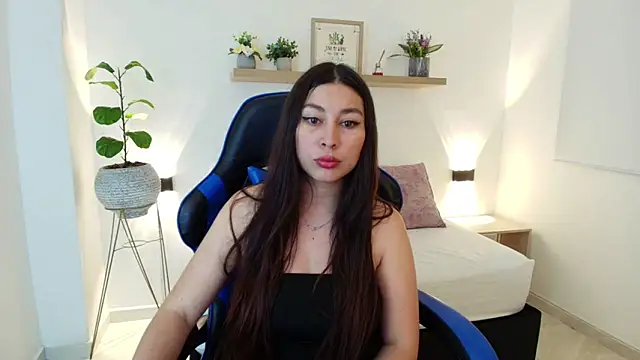 Snapshot of bella_99_ chatting on 29, 4, 2026 bella 99 online show from 29, 4, 2026
