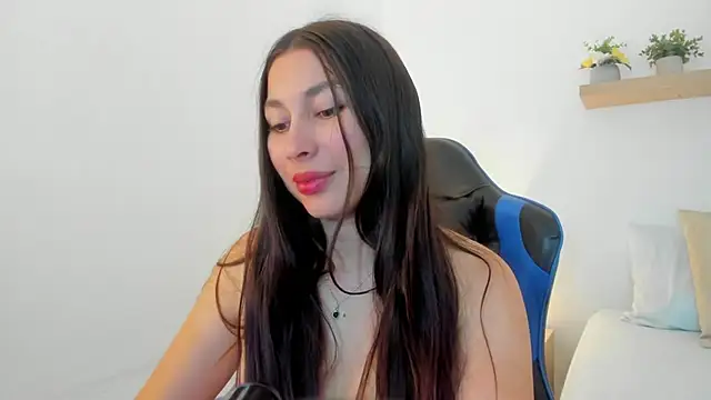 Snapshot of bella_99_ chatting on 6, 7, 2026 bella 99 online show from 6, 7, 2026
