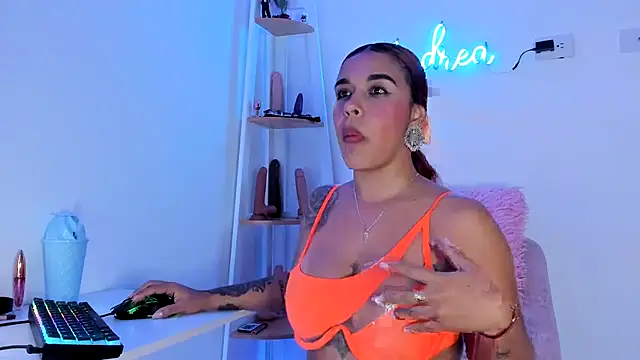 andrea lopezz  online show from 7, 2, 2025