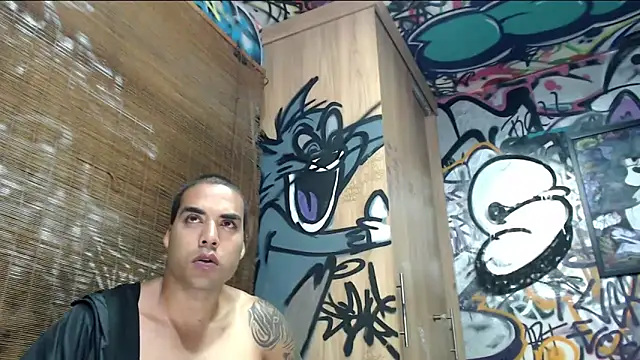 Snapshot of Justin_Frank chatting on 12, 4, 2026 Justin Frank online show from 12, 4, 2026