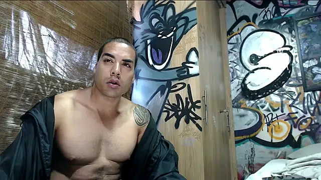 Snapshot of Justin_Frank chatting on 12, 4, 2026 Justin Frank online show from 12, 4, 2026